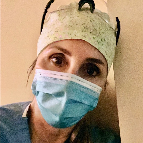 Meet your Posher, Beth - Picture 5 of 15